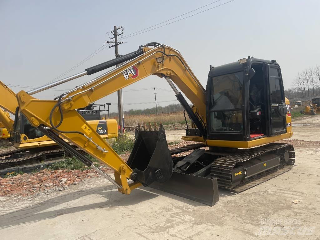 CAT 307E2 小型挖土機/掘鑿機<7t(小型挖掘機)
