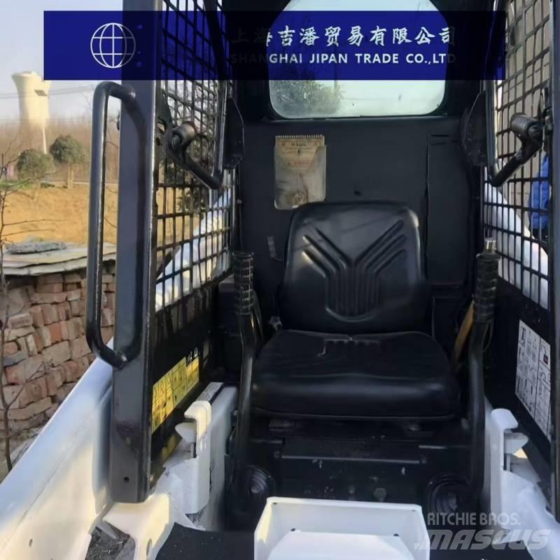 Bobcat S 70 滑移轉向裝載機