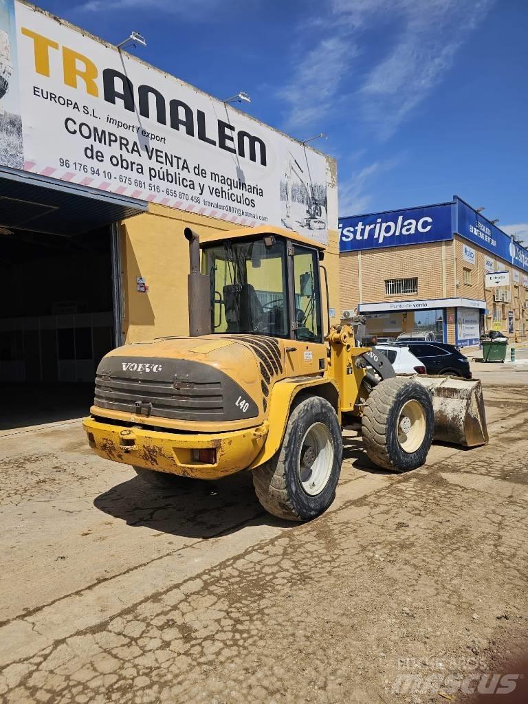 Volvo L 40 輪胎式裝載機