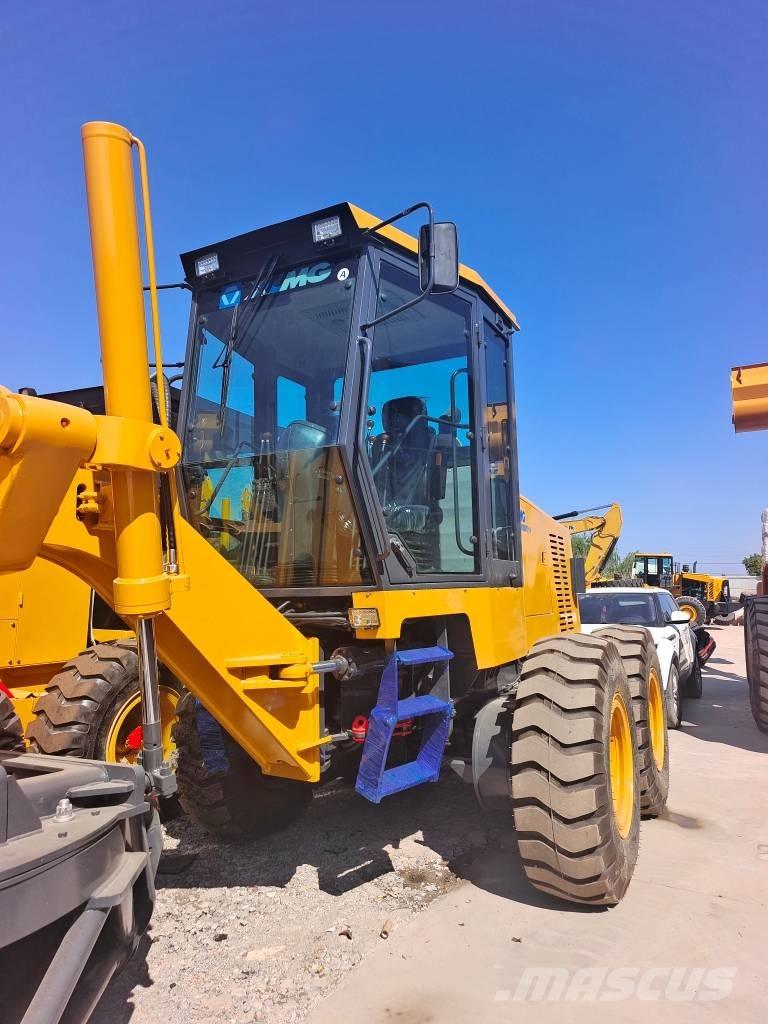 XCMG GR 1803 平土機