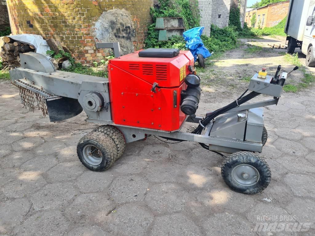 FSI ST 27D 2WD 樹樁破碎機