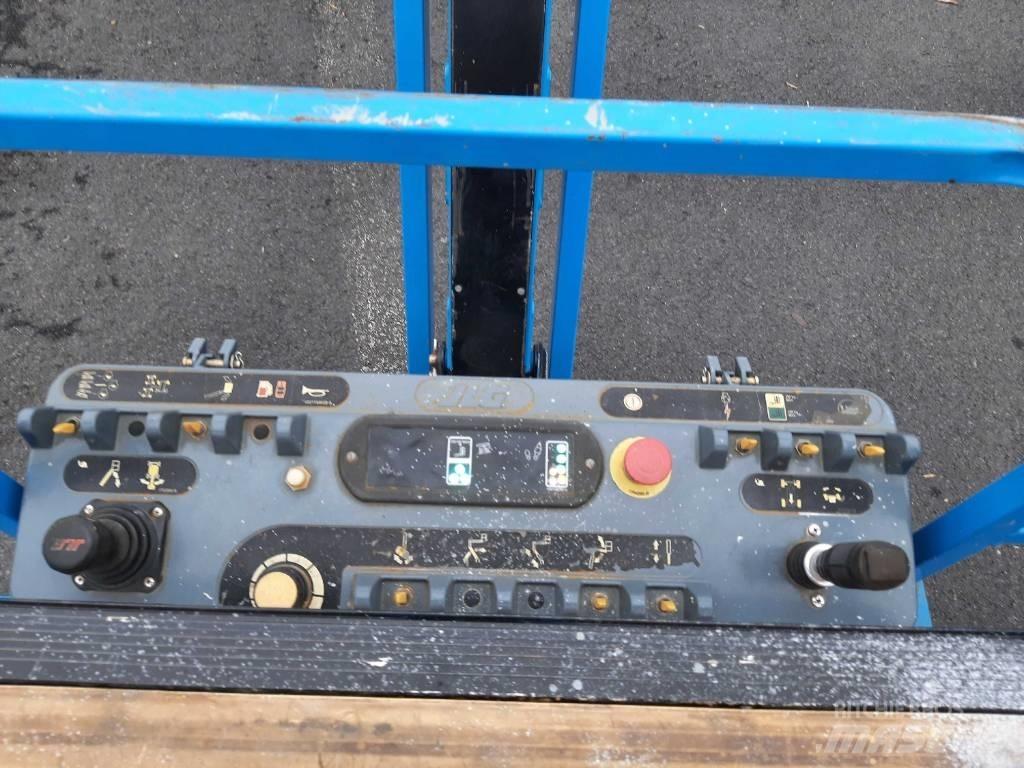 JLG 660 SJ 伸縮臂高空作業車