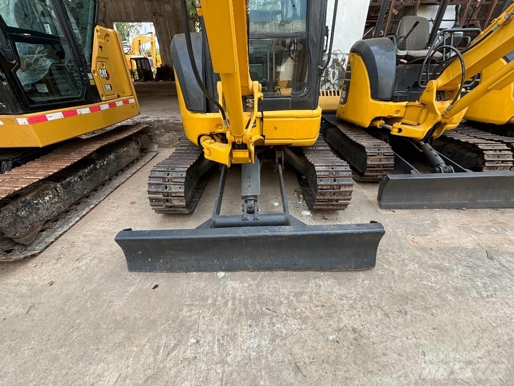 Komatsu PC35MR 小型挖土機/掘鑿機<7t(小型挖掘機)