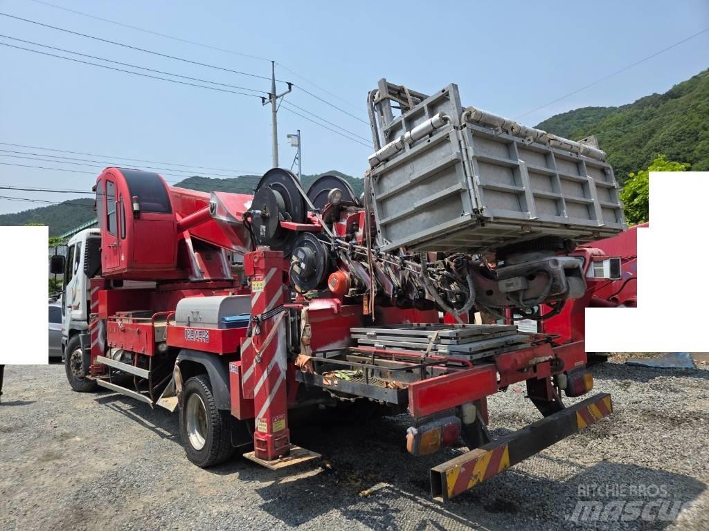 Horyong SKY450 卡車裝載高空作業車