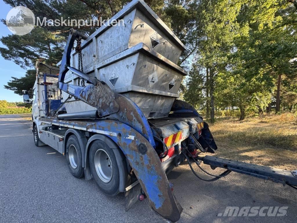 Scania R 560 LB 裝載運輸卡車