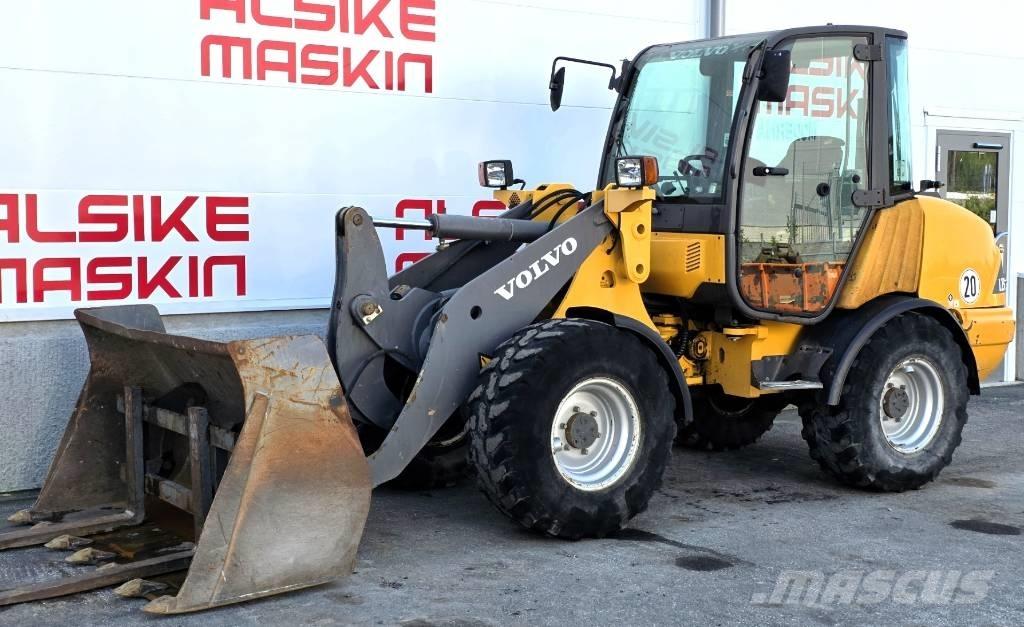 Volvo L 25 B 輪胎式裝載機