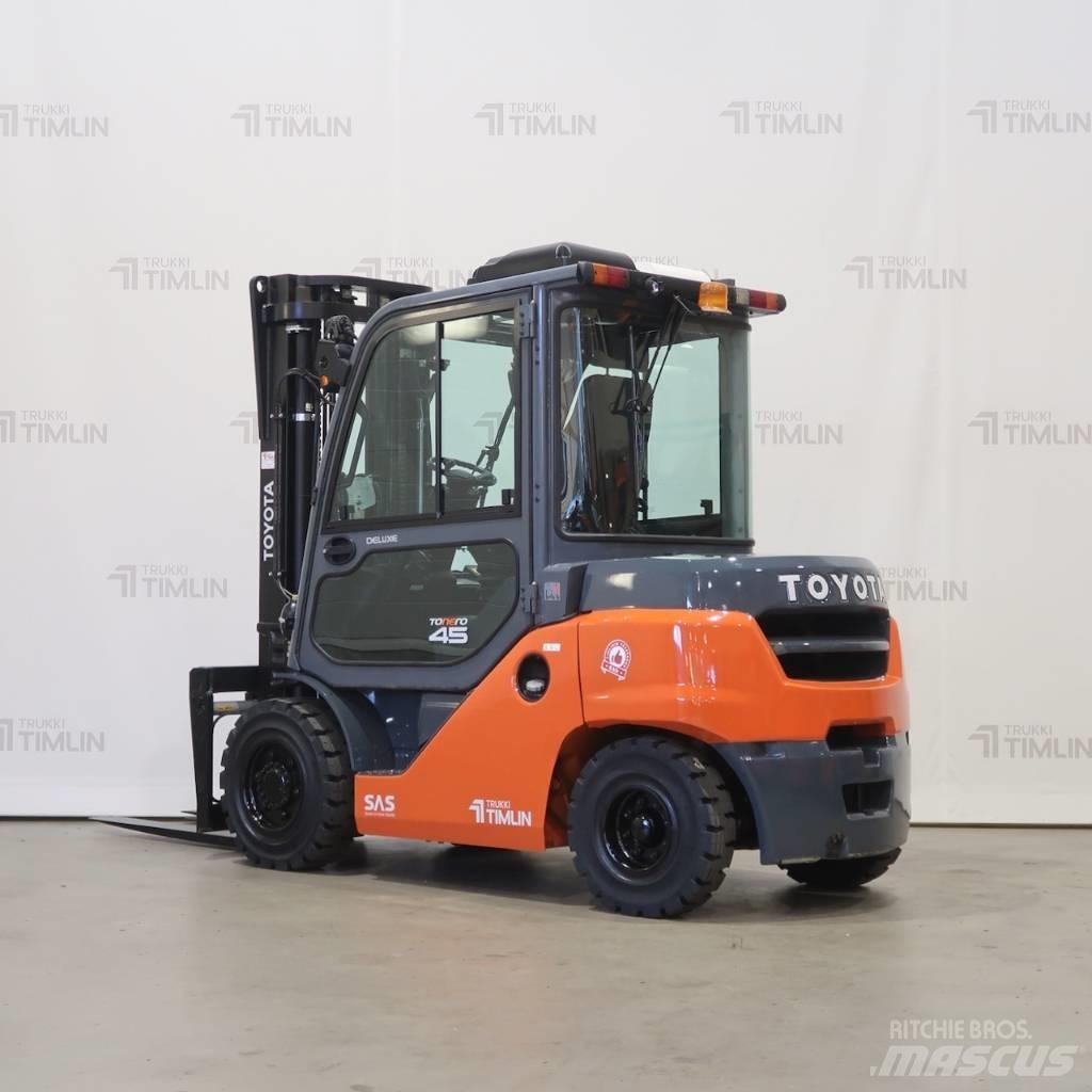 Toyota 40-8FD40N 柴油卡車