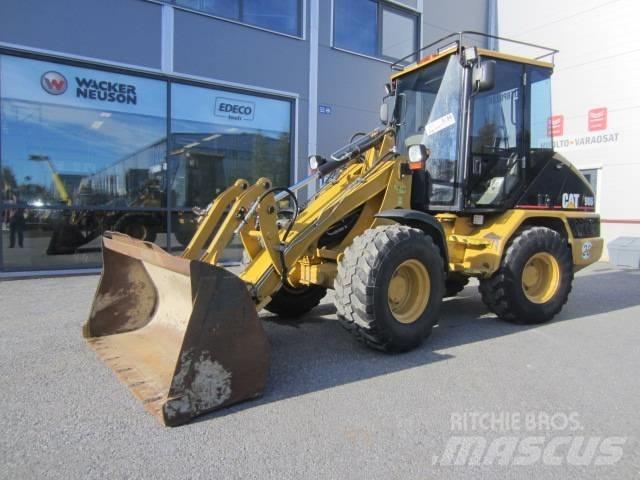 CAT 906 輪胎式裝載機