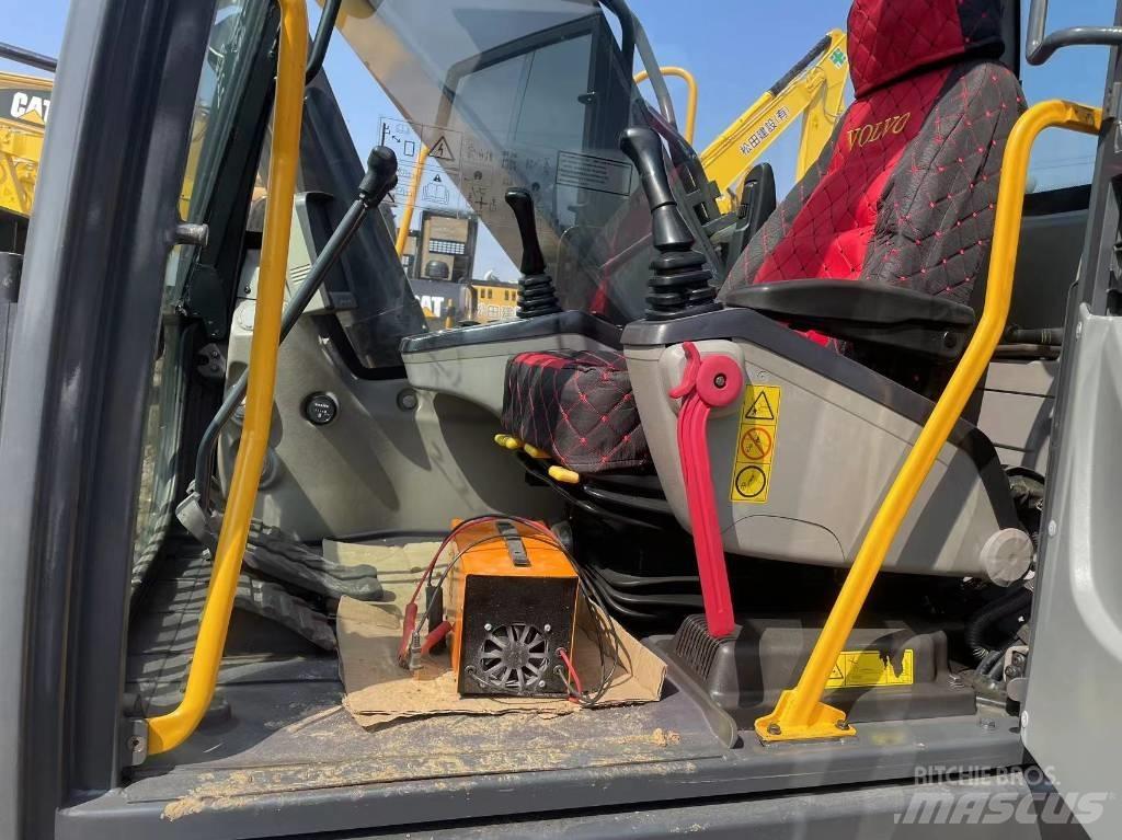 Volvo EC 220 履帶式 挖土機/掘鑿機/挖掘機