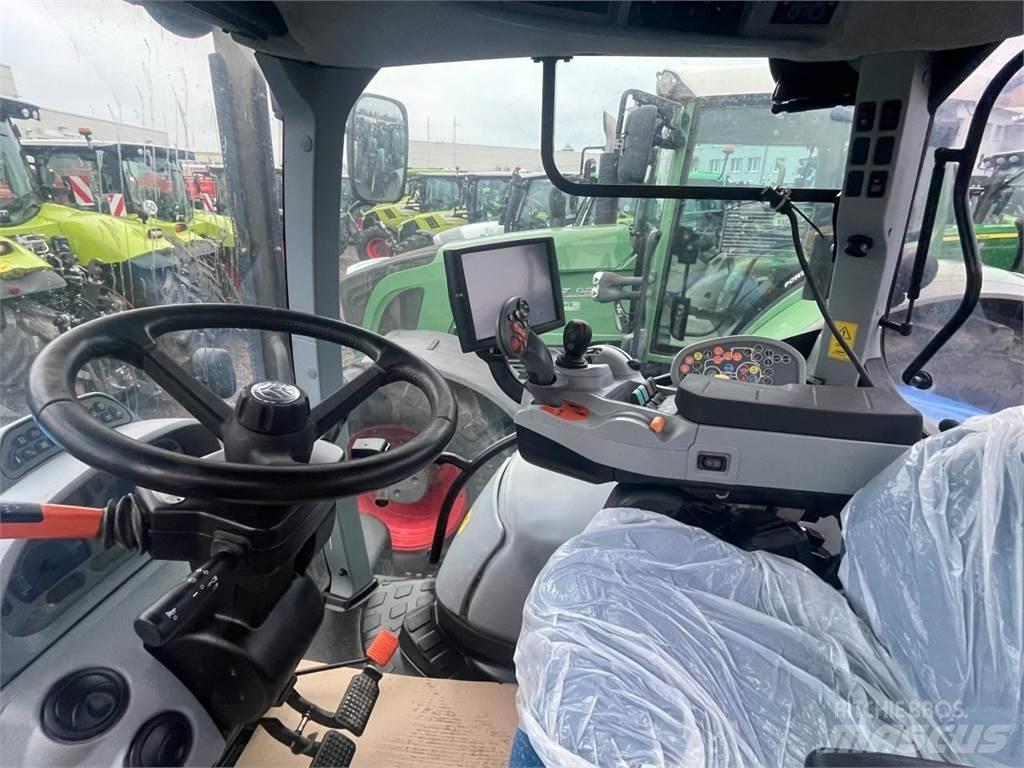 New Holland T7.270 曳引機