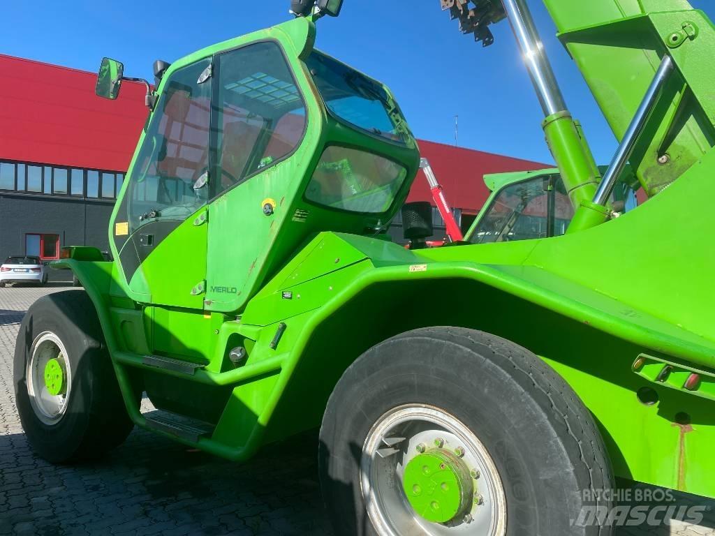 Merlo 101.10 農業用伸縮臂裝載機