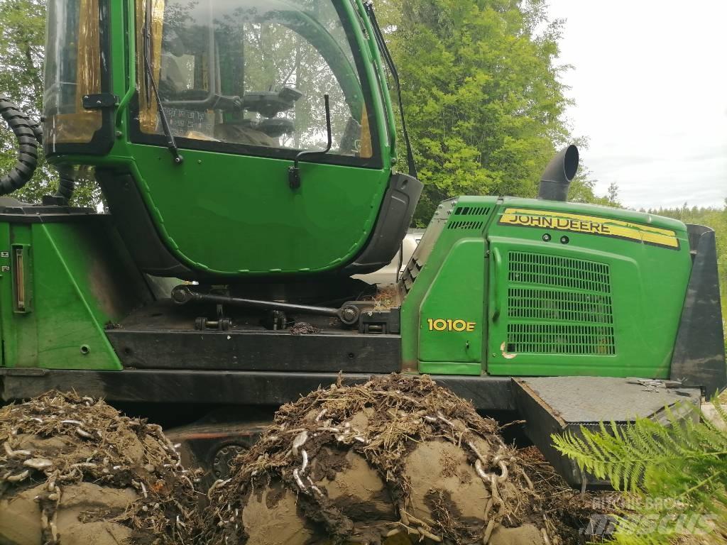 John Deere 1010 E 集運機