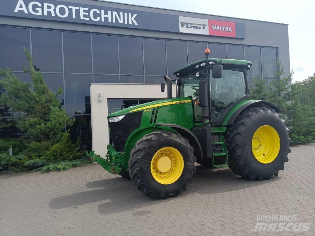 John Deere 7215 R 曳引機