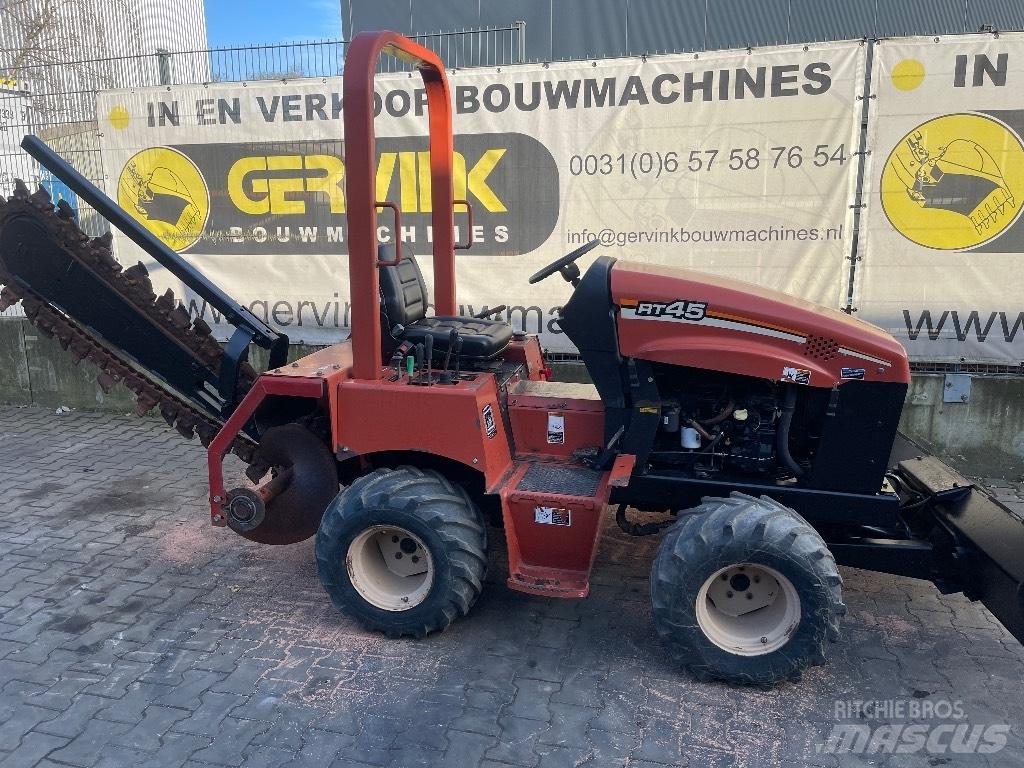 Ditch Witch RT 45 掘溝機