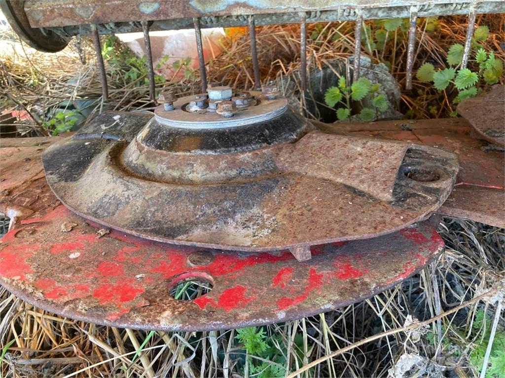 Fella SM310 割草劑