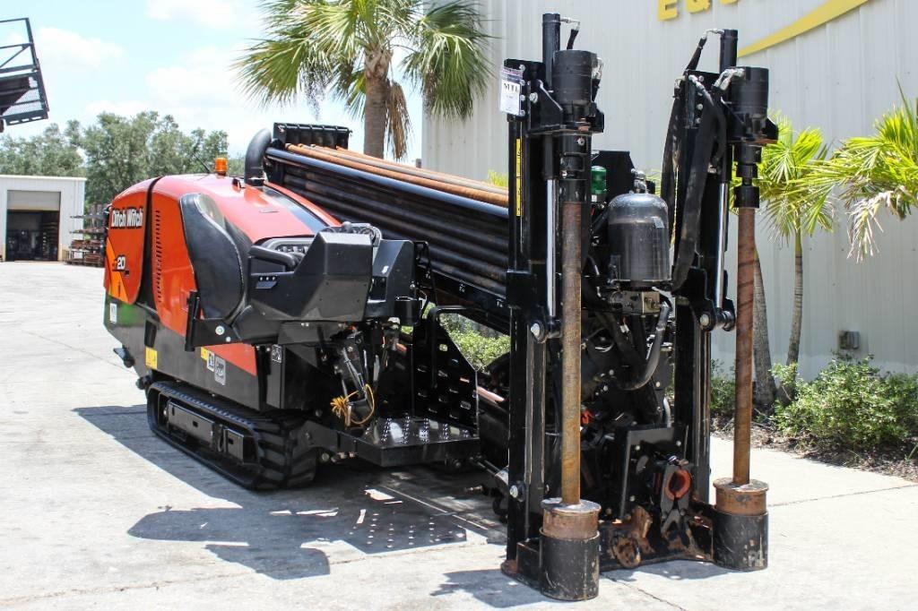 Ditch Witch JT20 水平/臥式定向鑽機設備