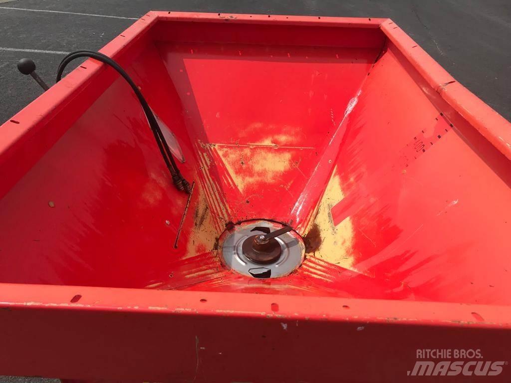 Kuhn MDS901 肥料撒佈機