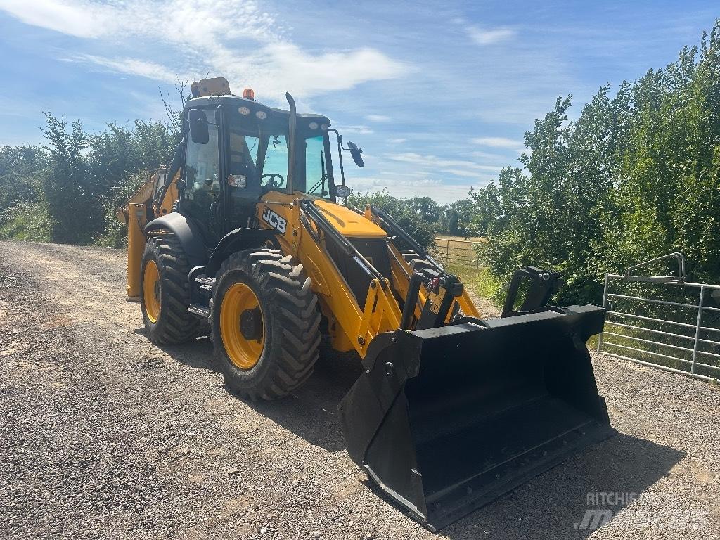 JCB 4 CX SM 反鏟裝載機