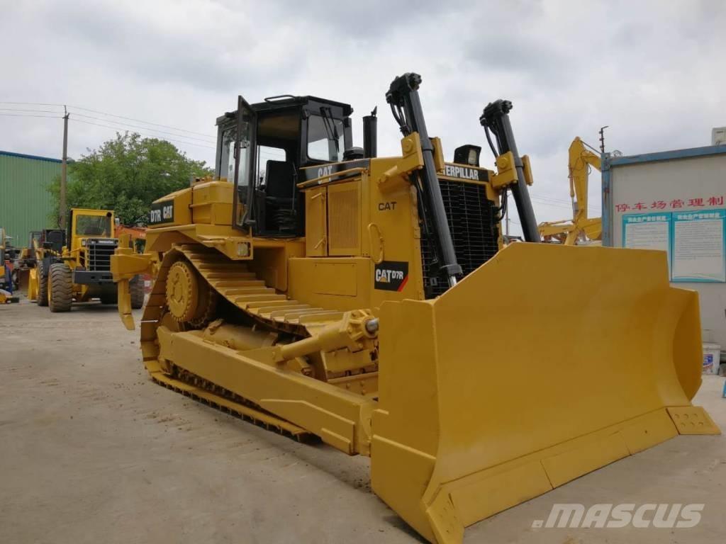 CAT D 7 R 履帶推土機