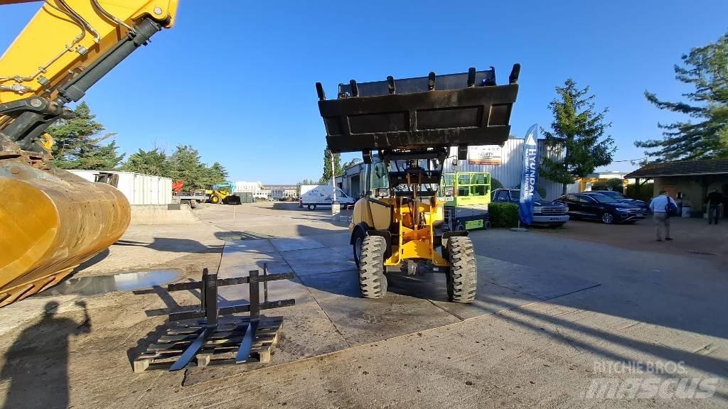 Volvo BM L20B 輪胎式裝載機