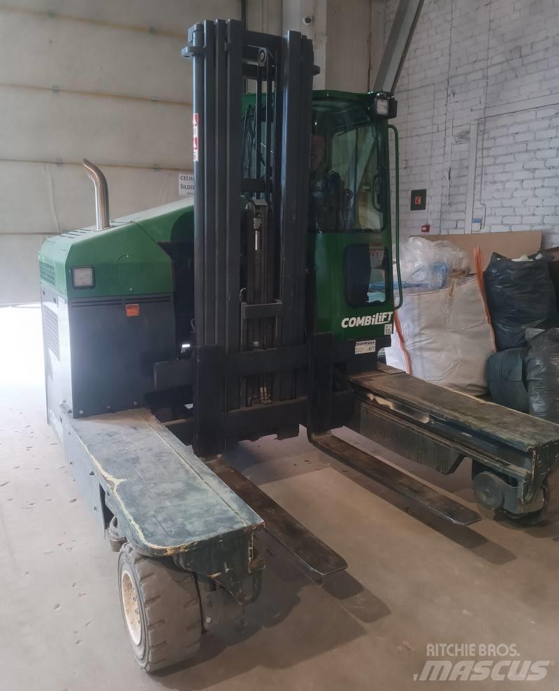 Combilift C4000 MK4 四向前伸式堆高機(叉車)