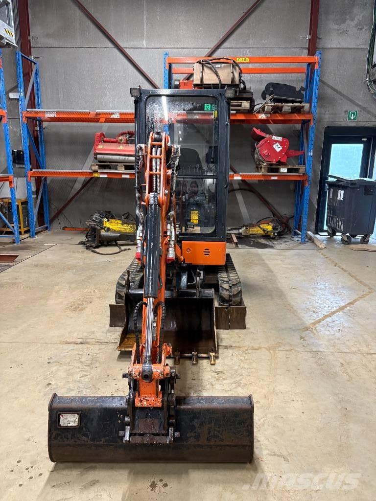 Hitachi ZX 19-6 小型挖土機/掘鑿機<7t(小型挖掘機)