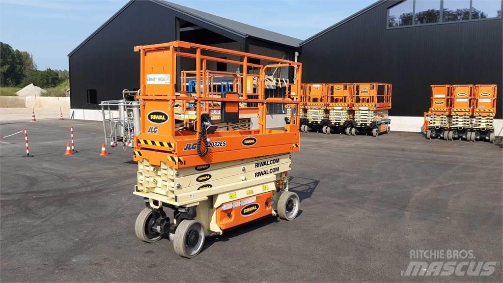 JLG 2032ES 剪式升降機