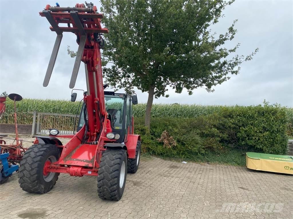 Schäffer 9310T 農業用伸縮臂裝載機