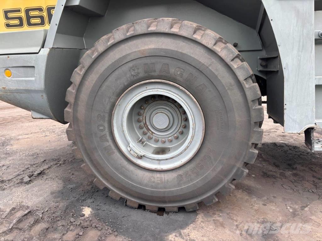 Liebherr L 566 輪胎式裝載機