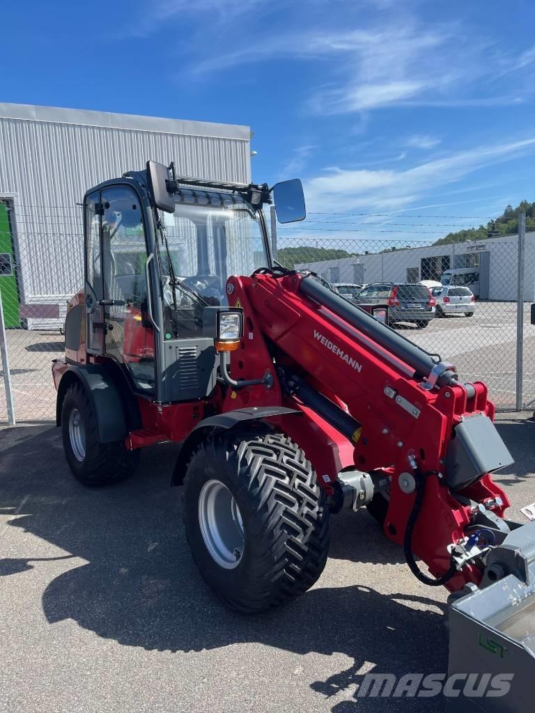 Weidemann 2080LPT 伸縮臂操作車