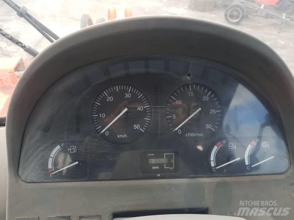 Doosan 160 v 前端裝載機和挖掘機