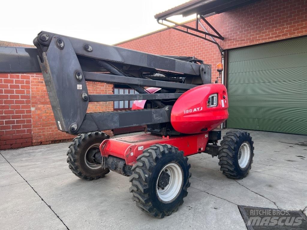 Manitou 180 ATJ E3 曲臂高空作業車