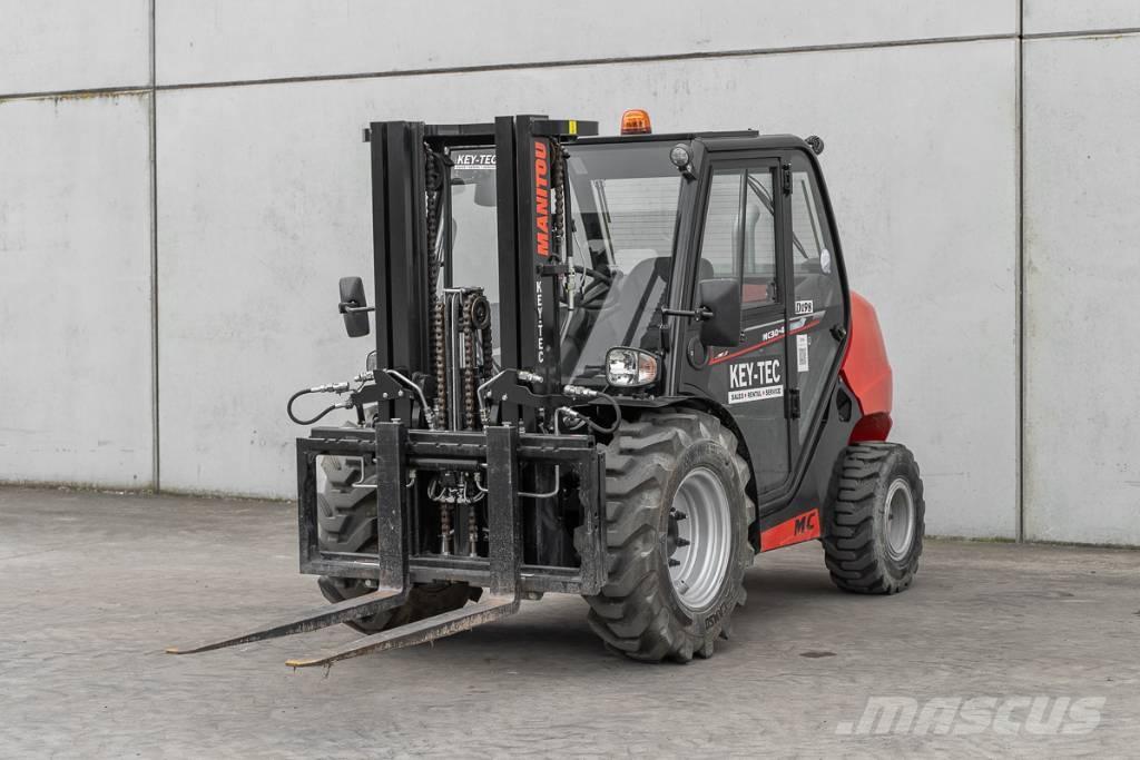 Manitou MC 30-4 柴油卡車
