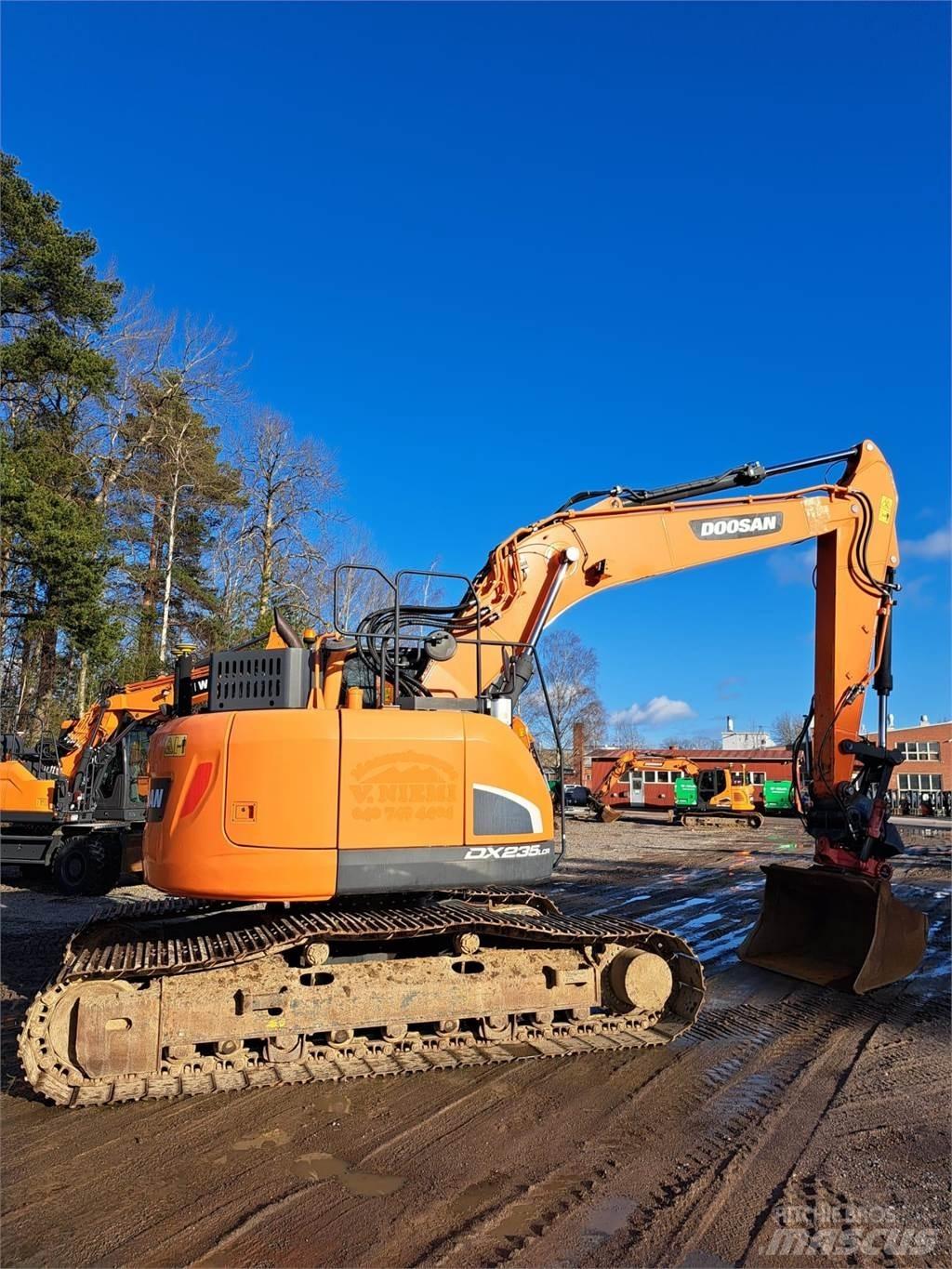 Doosan DX235LCR-5 履帶式 挖土機/掘鑿機/挖掘機