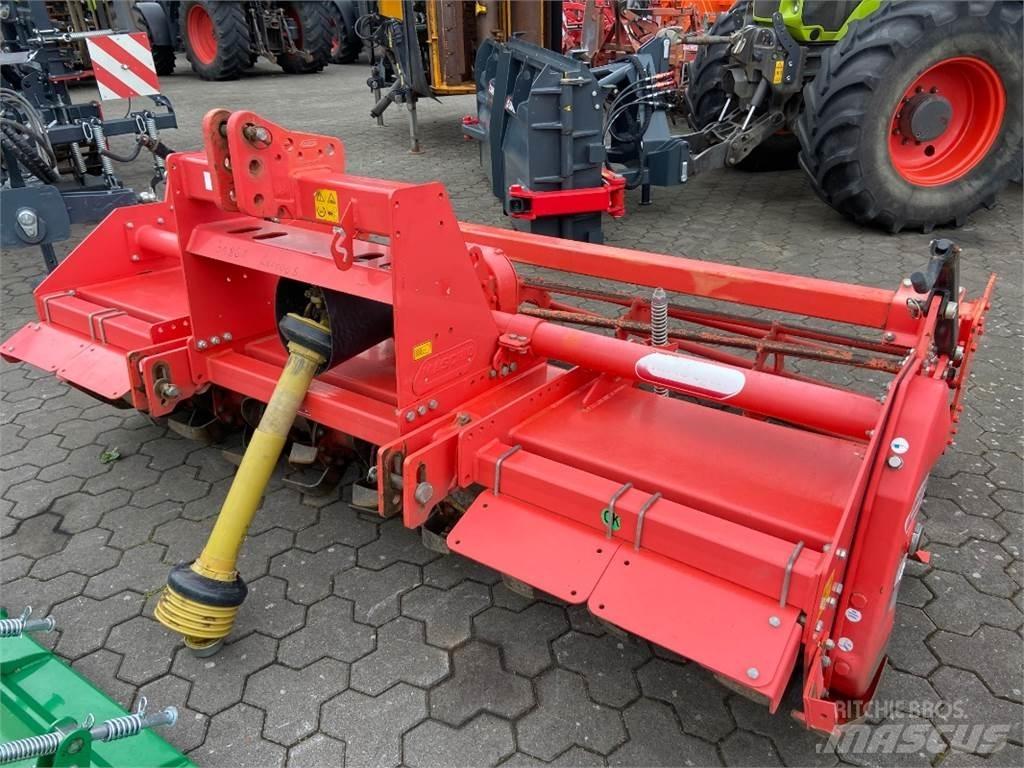 Maschio C 250 整地工作
