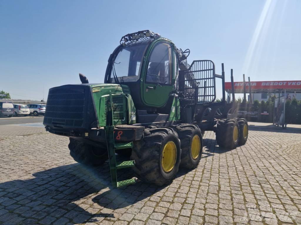 John Deere 1010 E 集運機