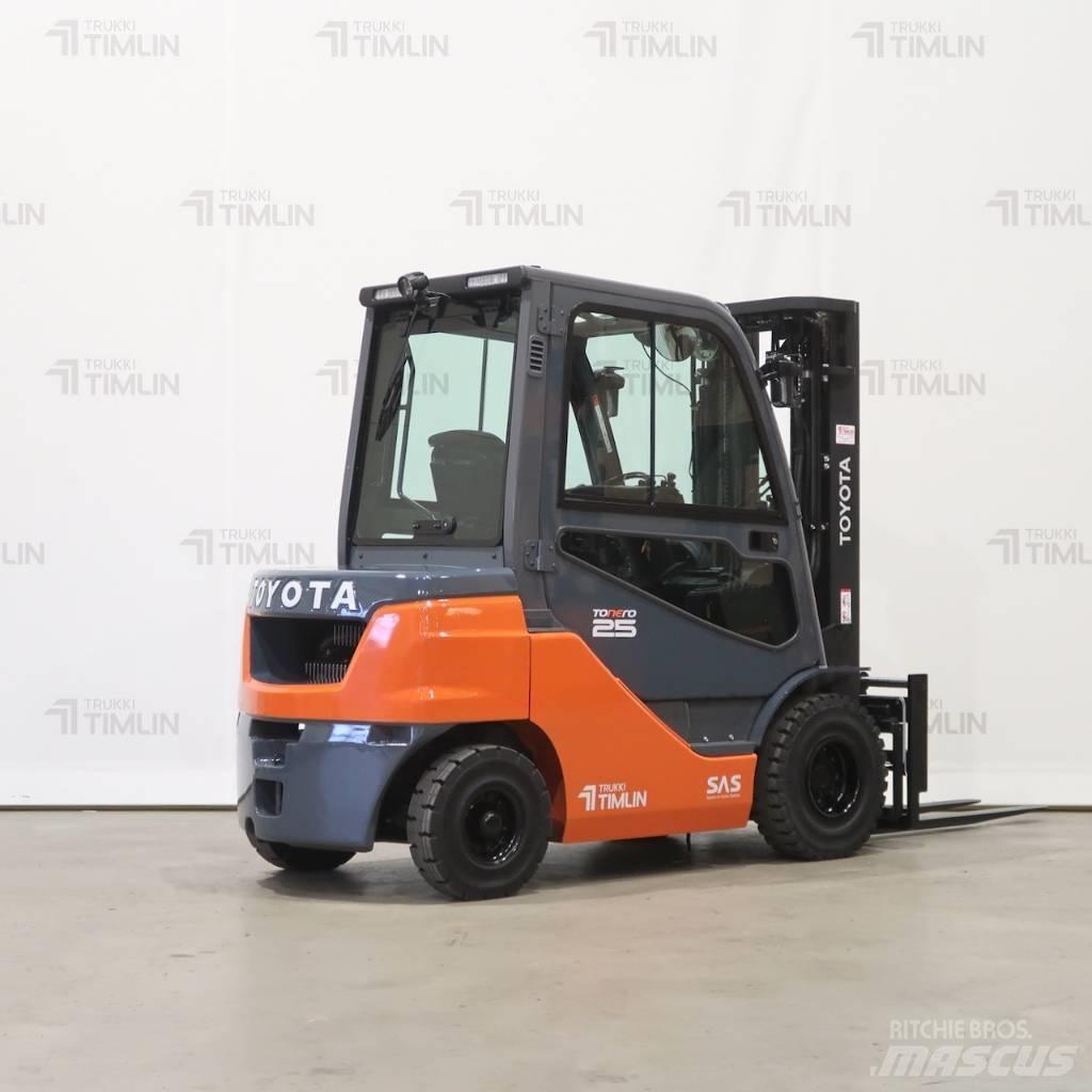 Toyota 52-8FDF25 柴油卡車