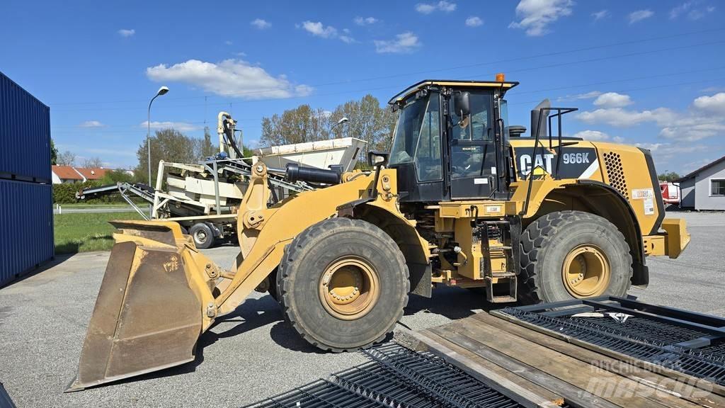 CAT 966K Radlader 輪胎式裝載機