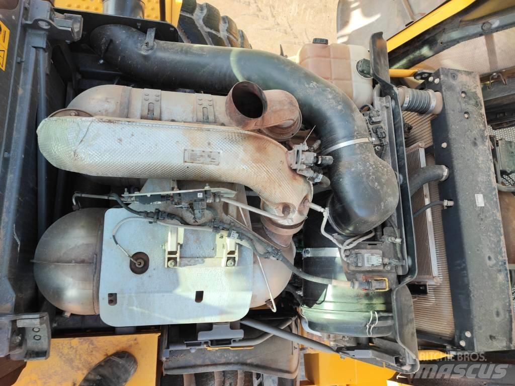 Volvo L 120 H 輪胎式裝載機