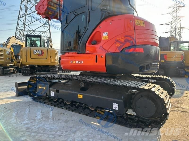 Kubota KX163 小型挖土機/掘鑿機<7t(小型挖掘機)