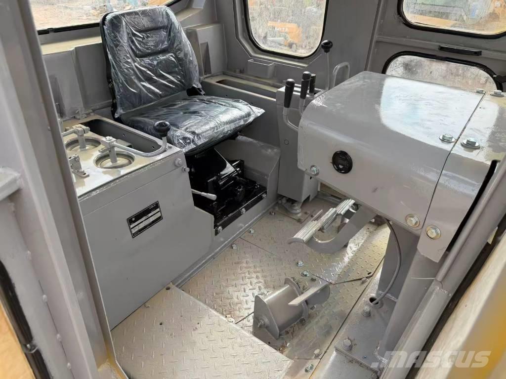 CAT D7G 履帶推土機