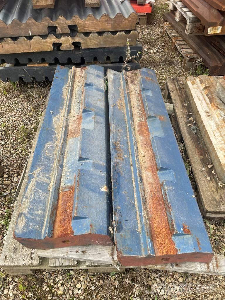 SBM 1312 移動式壓碎機