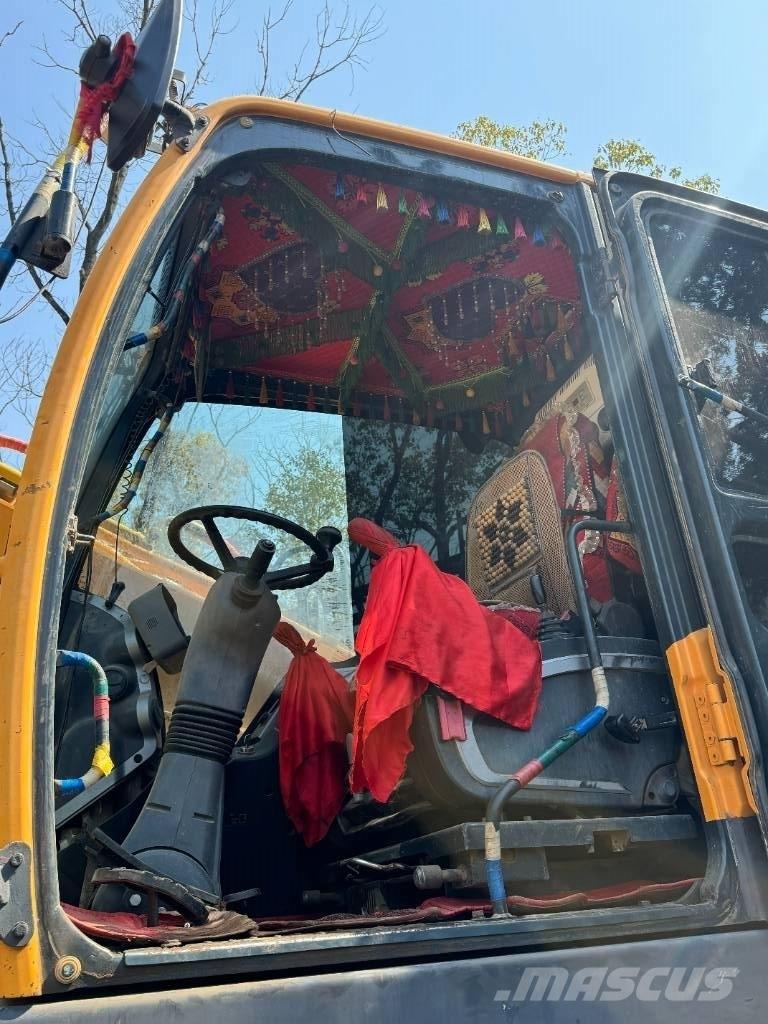 Hyundai 210W-9 旋轉式挖土機/掘鑿機/挖掘機