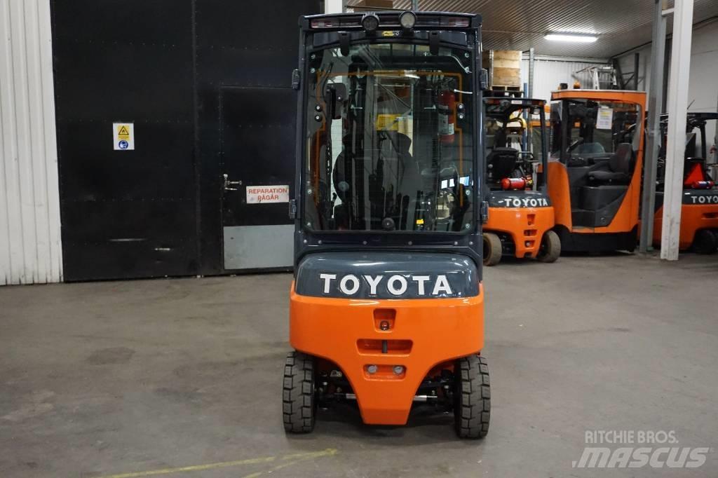 Toyota 8FBMK20T 電動堆高機