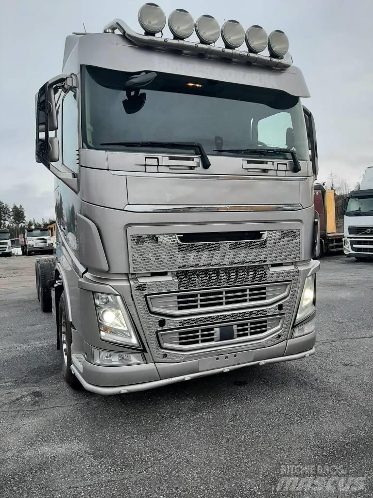 Volvo FH 13 商用底盤車