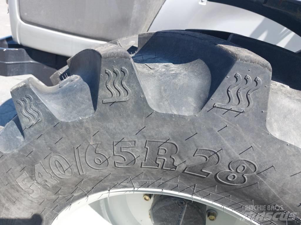 Valtra M 120 E 曳引機