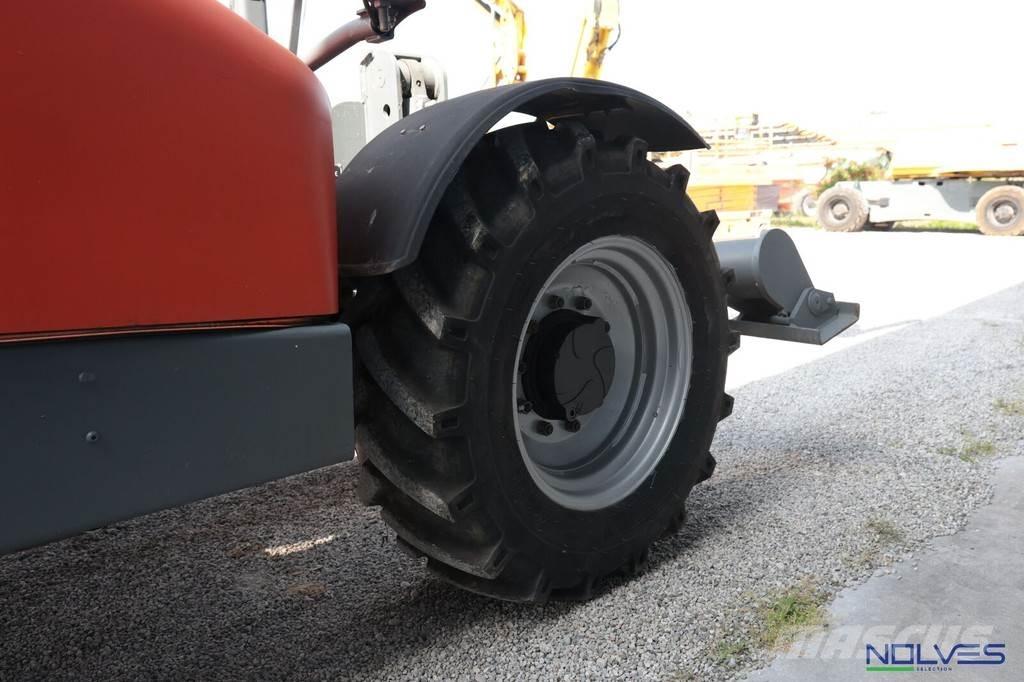 JLG 35.13 伸縮臂操作車