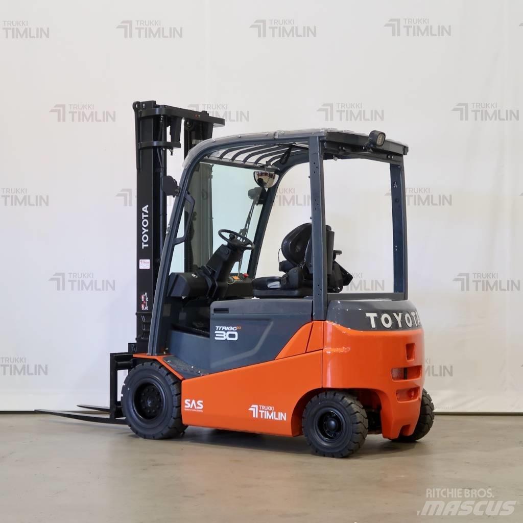 Toyota 8FBMKT30 電動堆高機