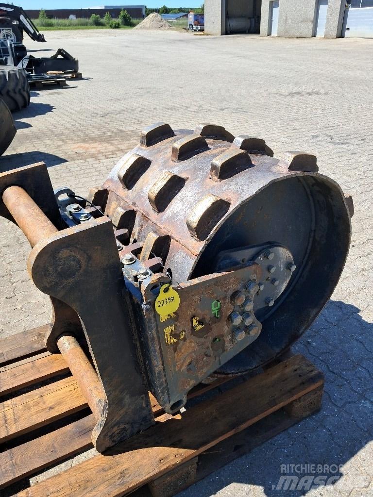 CASE 800x600 壓實設備配件及備件
