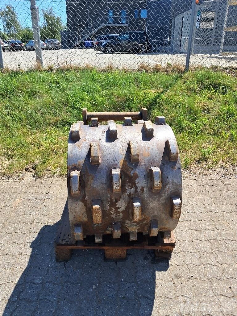 CASE 800x600 壓實設備配件及備件